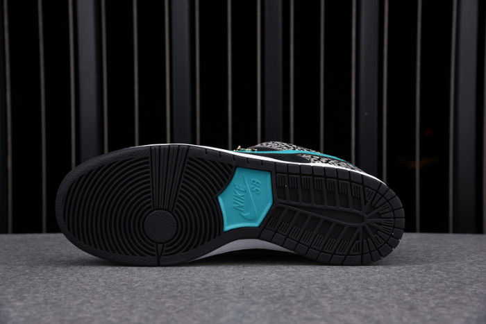 Nike SB Dunk Low atmos Elephant - BQ6817-009