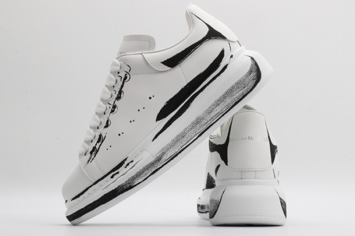 a1exa*der Mcqv*en sole sneakers