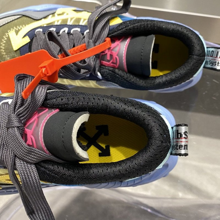 OW C/O ODSY-1000 SNEAKER