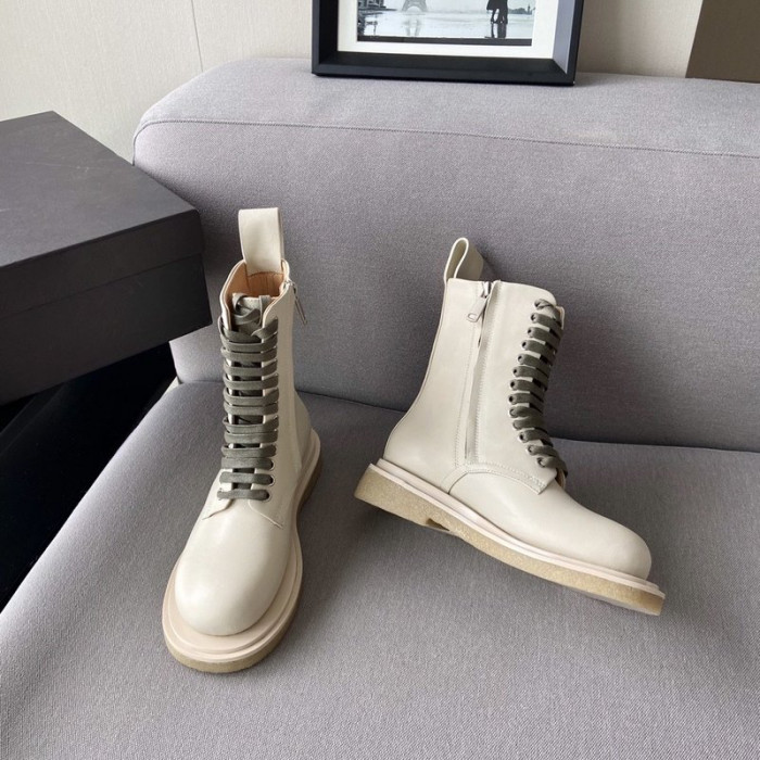 Bo*te*ga ve*ne*ta sneaker