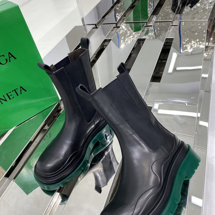 Bo*te*ga ve*ne*ta sneaker