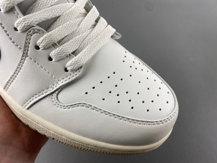 Air Jordan 1 Low DC0774-112