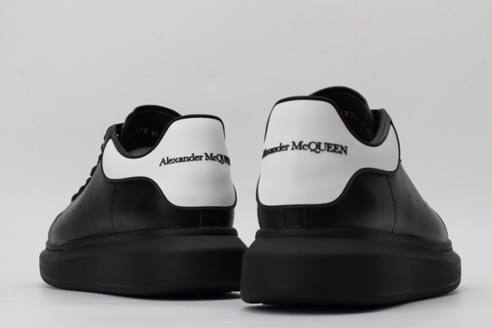 a1exa*der Mcqv*en sole sneakers