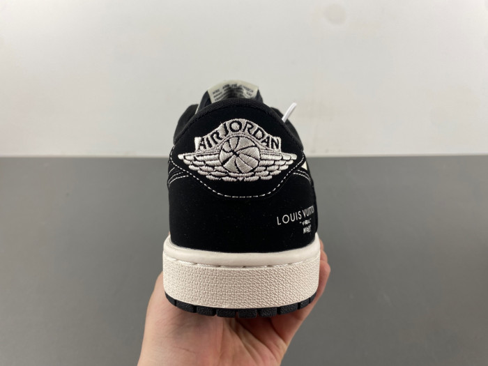 Travis Scott x Air Jordan LV LX1988-200