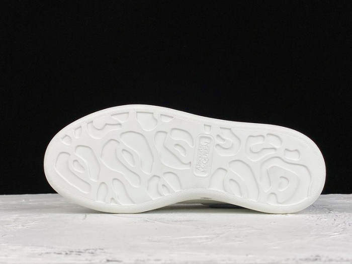 a1exa*der Mcqv*en sole sneakers black