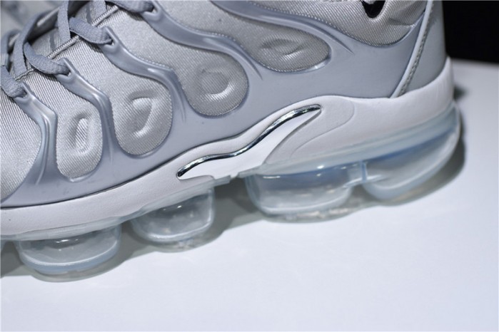Nike VaporMax Plus “Triple White” Pure Platinum mens 924453-100