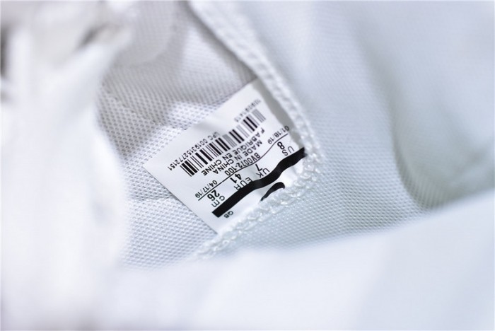 Sacai x Nike Blazer High Black White Release Date BV0072-100