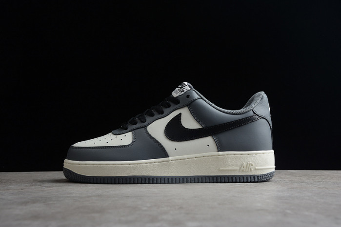 NIKE Air Force 1 DD7798-216