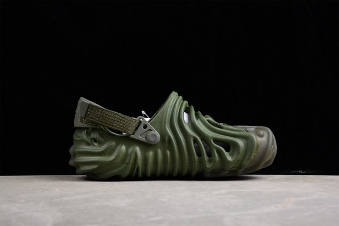 Cr*0*s pollex clog by salehe bembury cucumber 207393-309