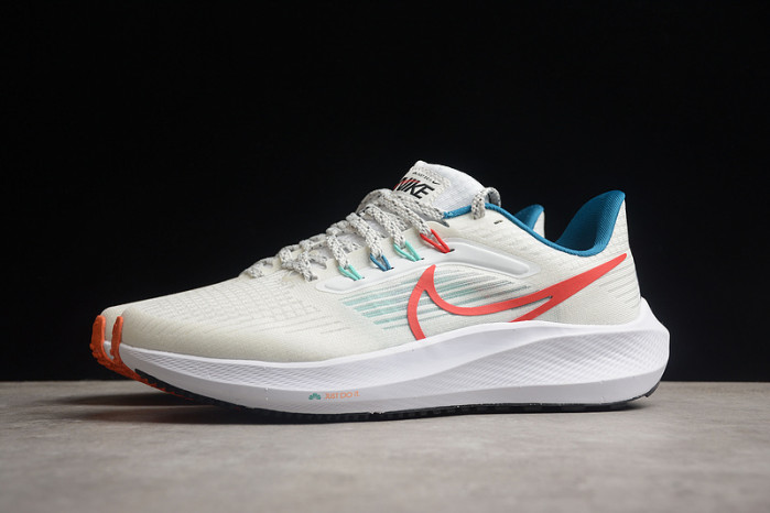 Nike AIR ZOOM PEGASUS 39 
