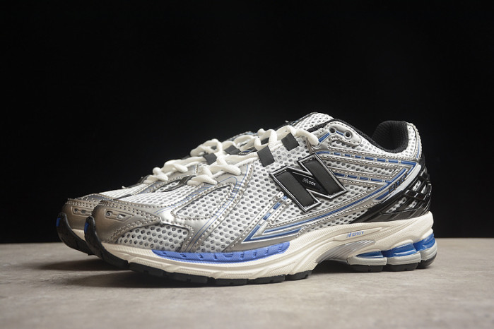 new Ba1an*e m1906rcd silver metallic