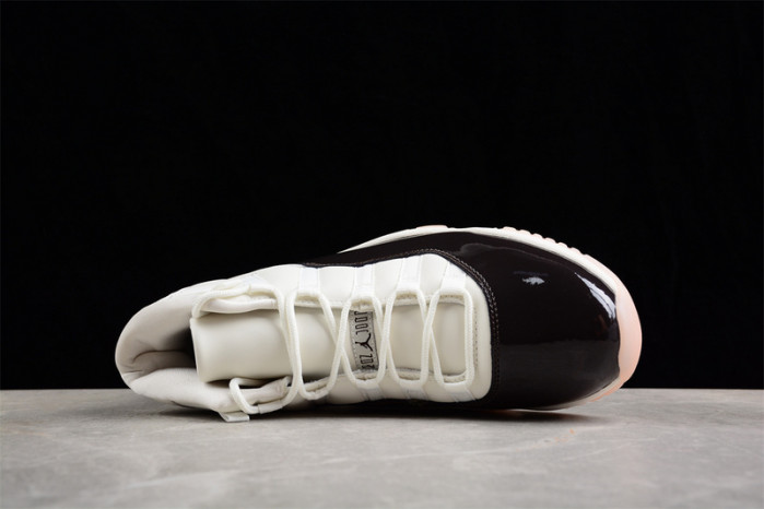 Air Jordan 11 "Neapolitan" AR0715-101