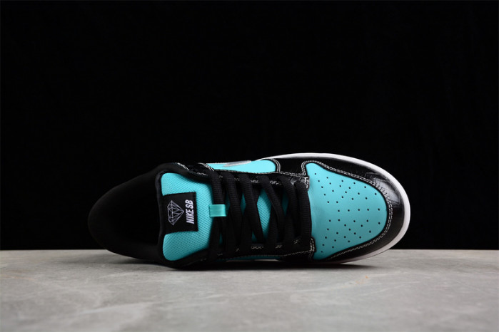D1am0nd s*pply co. x nike dunk low pro sb 