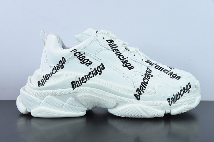 BL TRIPLE S TRAINERS