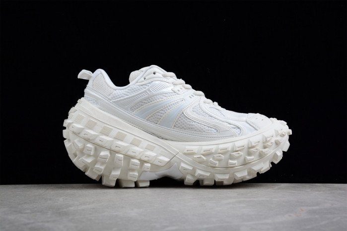 BC DEFENDER SNEAKERS D-1