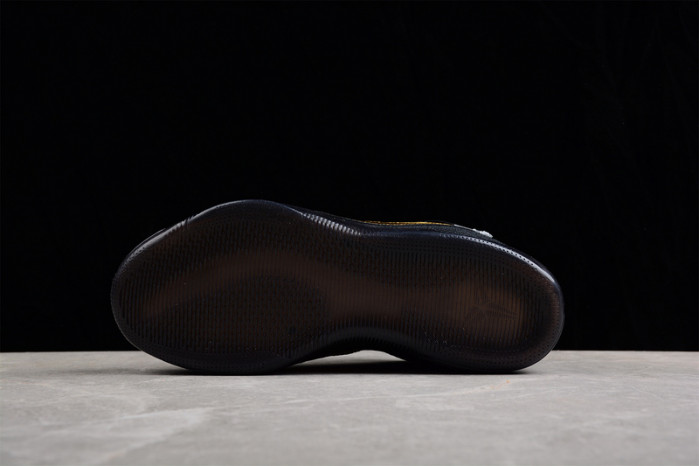 NIKE KOBE 11 ELITE LOW 