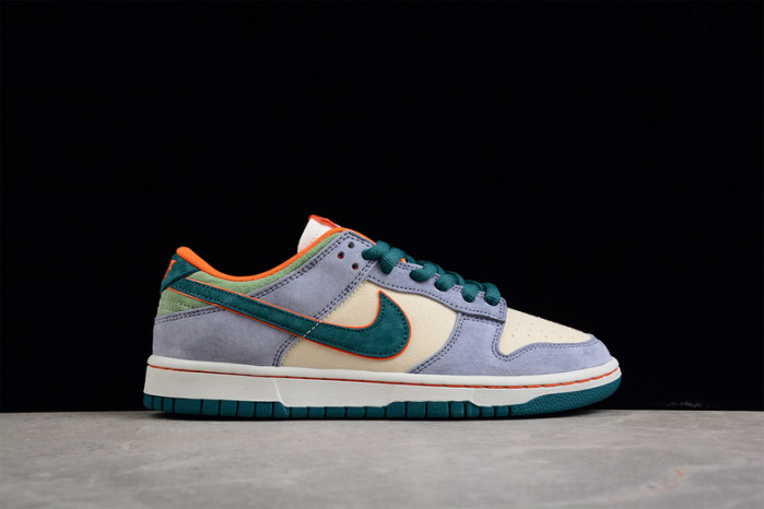 NIKE Katsuhiro x Nk SB Dunk Low "Steamboy OST" LF0039-017