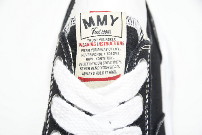 Ma*s*n mihara yasuhiro sneaker mmy-31