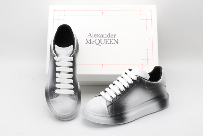 a1exa*der Mcqv*en sole sneakers