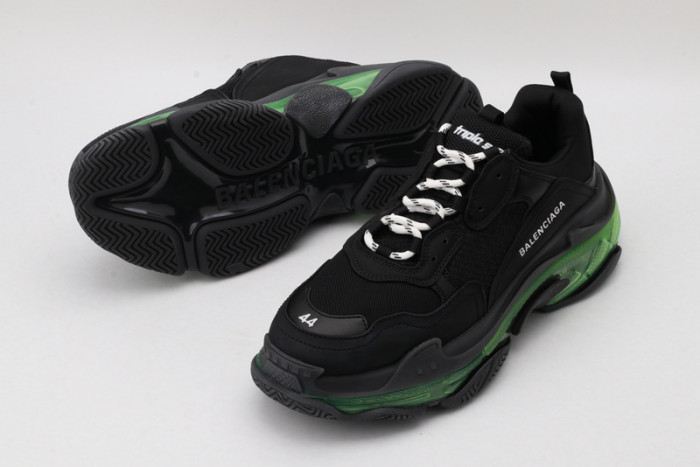 BL TRIPLE S TRAINERS CLEAR SOLE BLUE ADN RED 541624 W09O1 3861