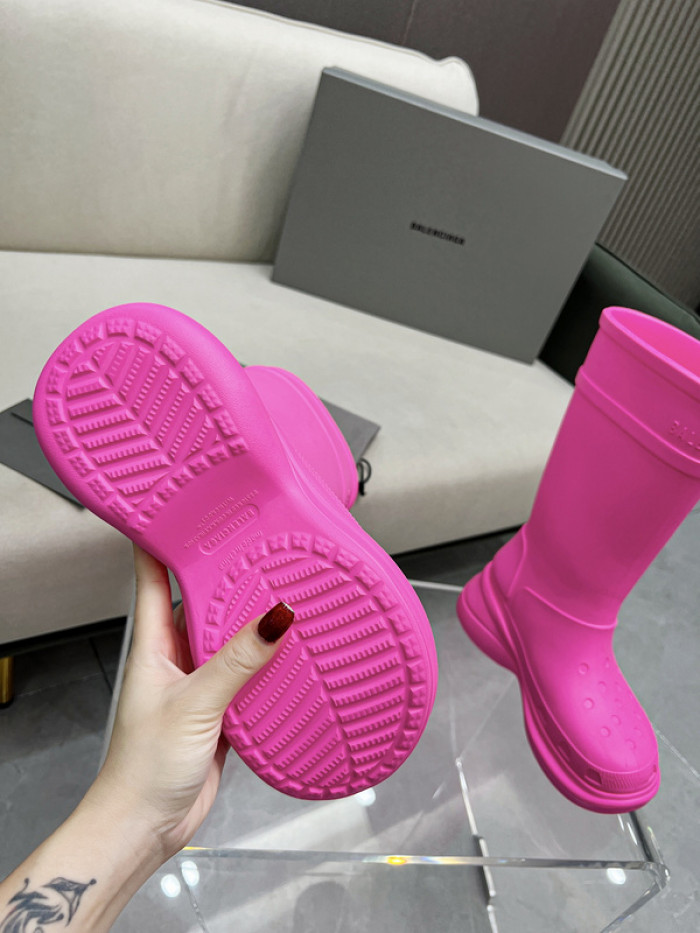Ba1en*iaga x cr*0*s chunky rubber boots