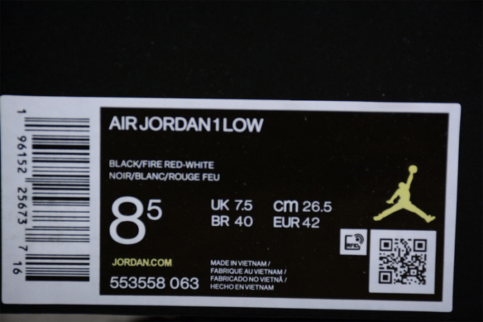 Air Jordan 1 Low "White Toe" 553558-063