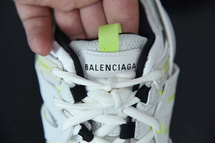 BL TRIPLE S TRAINERS