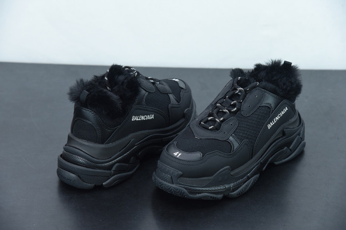 BL TRIPLE S TRAINERS