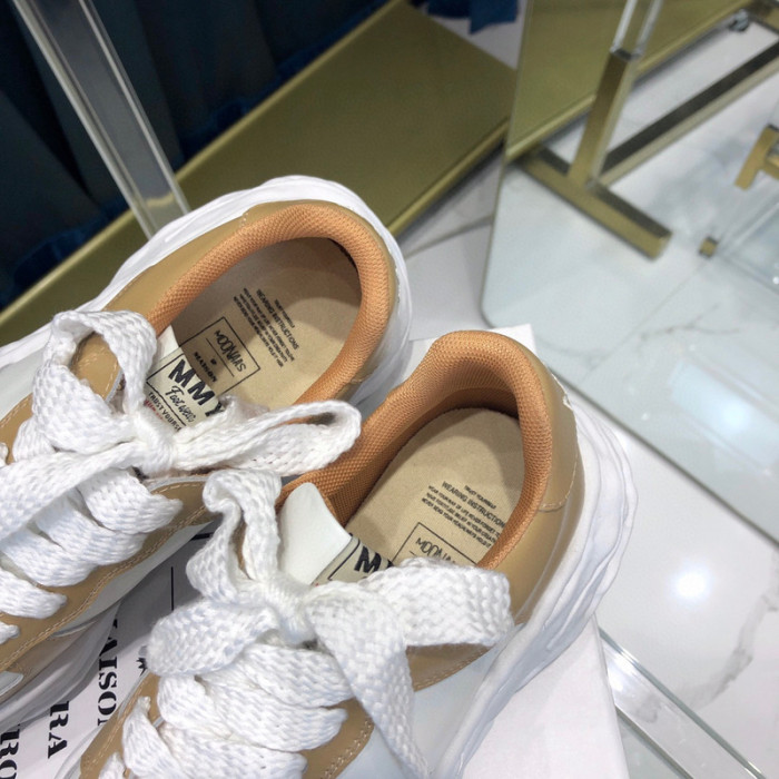 M*aison Mihara Yasuhiro sneaker mmy-44