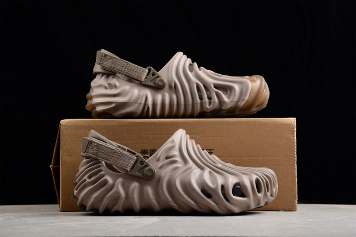 Cr*0*s pollex clog by salehe bembury menemsha 207393-195