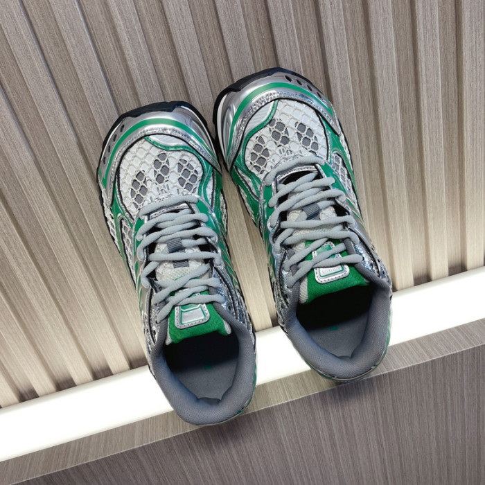 Bo*te*ga ve*ne*ta sneaker bv-32