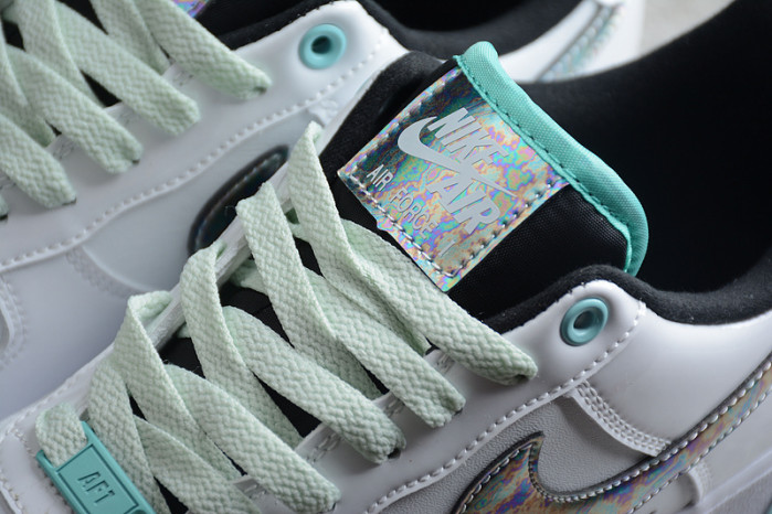 NIKE Air Force 1 DD9613-100