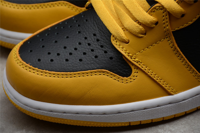 AIR JORDAN 1 HIGH OG “POLLEN” 555088-701