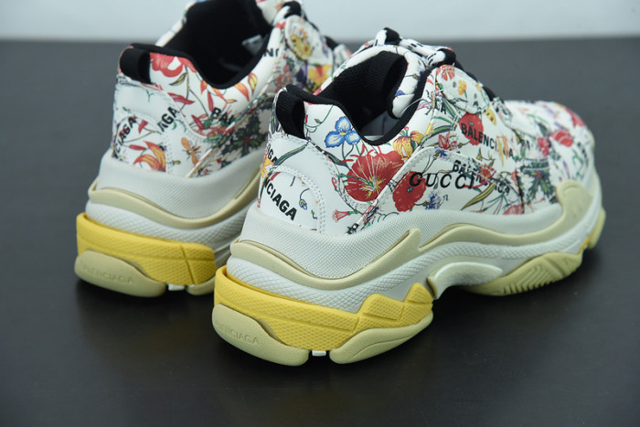 BL TRIPLE S TRAINERS