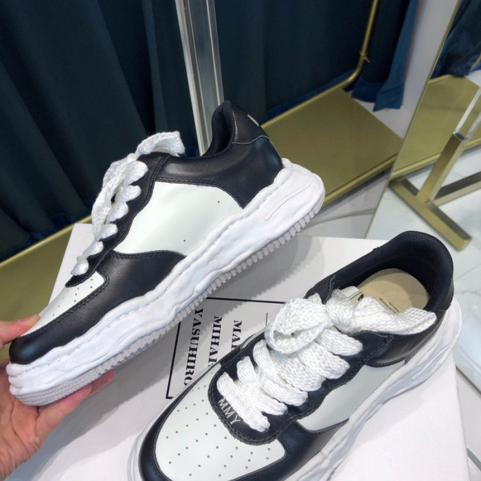 M*aison Mihara Yasuhiro sneaker mmy-43