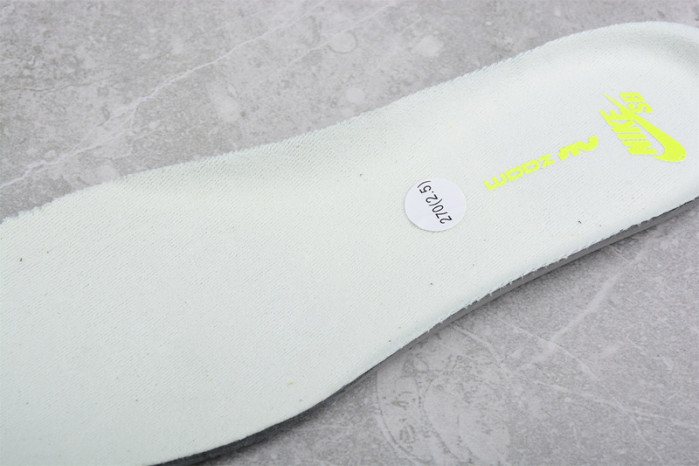 NIKE SB DUNK LOW “GREEN APPLE” DM0807-300