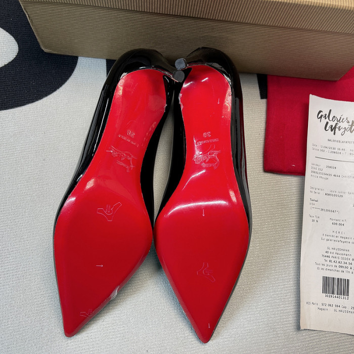 Ch**an louboutin heel