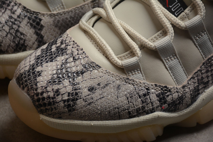 AIR JORDAN 11 RETRO LOW GS 