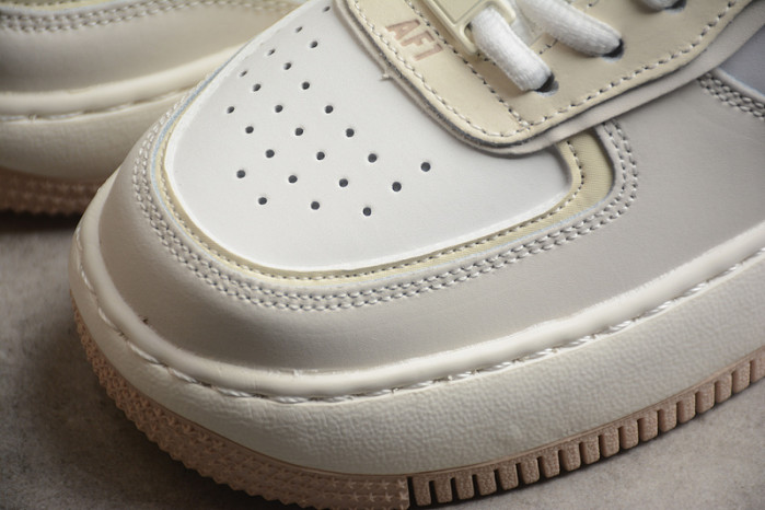 NIKE Wmns Air Force 1 Shadow 