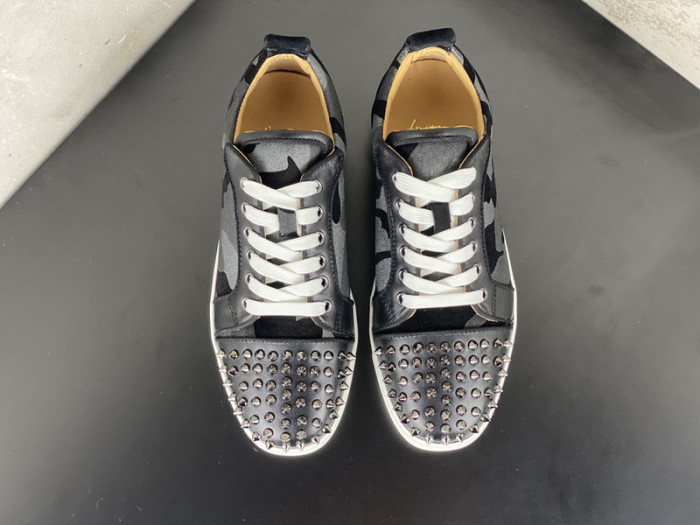 C*HRISTIAN L*OUBOUTIN SNEAKERS CL-53