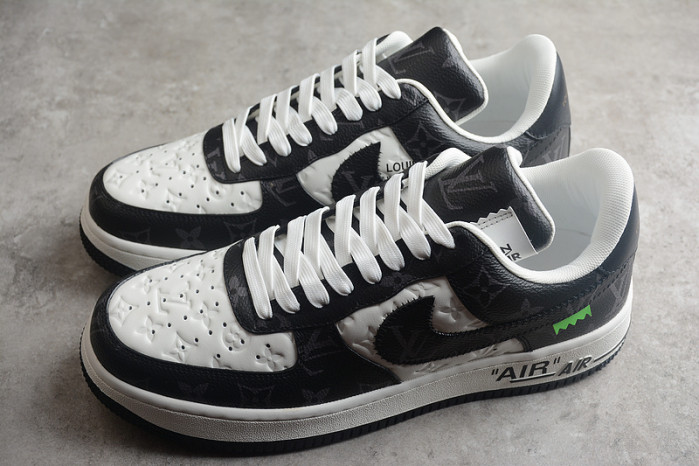 LV X NIKE AIR FORCE SNEAKER LK0236