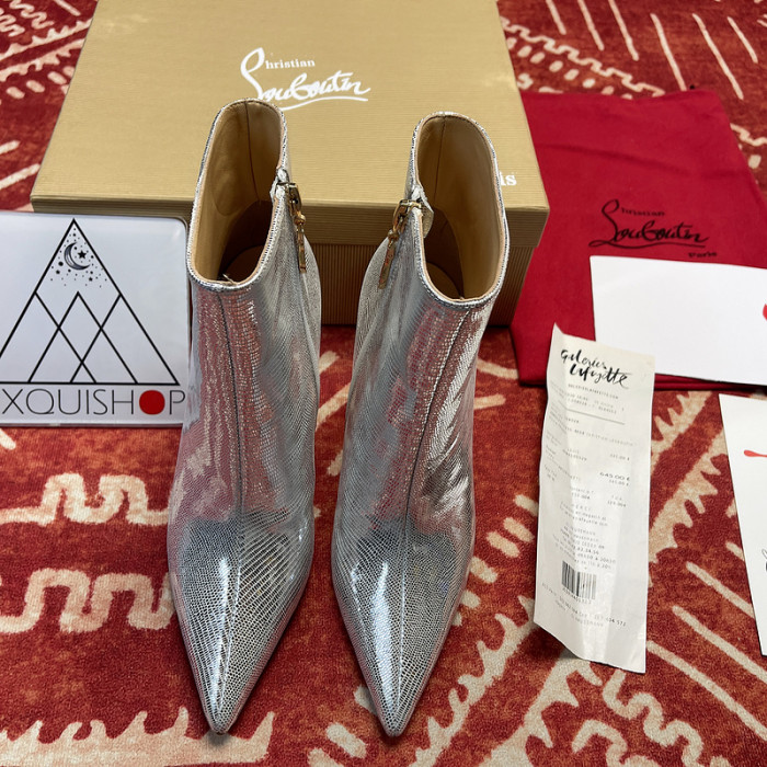 Ch**an louboutin heel