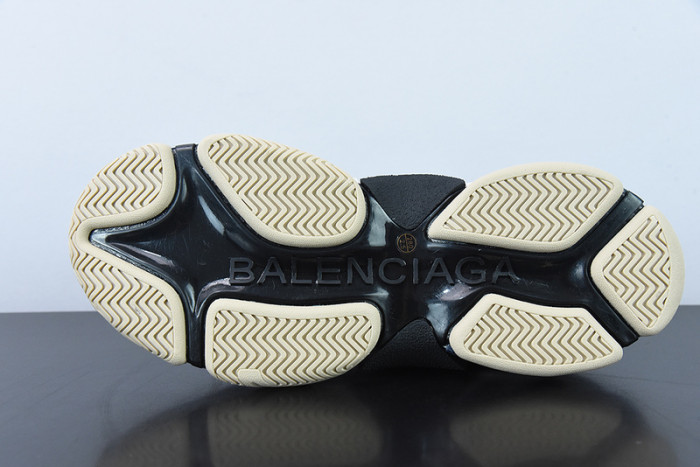 BL TRIPLE S TRAINERS