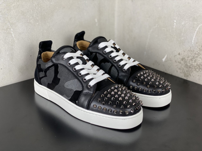 C*HRISTIAN L*OUBOUTIN SNEAKERS CL-53