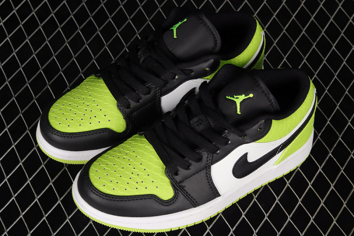 AIR JORDAN 1 LOW "VIVID GREEN SNAKESKIN