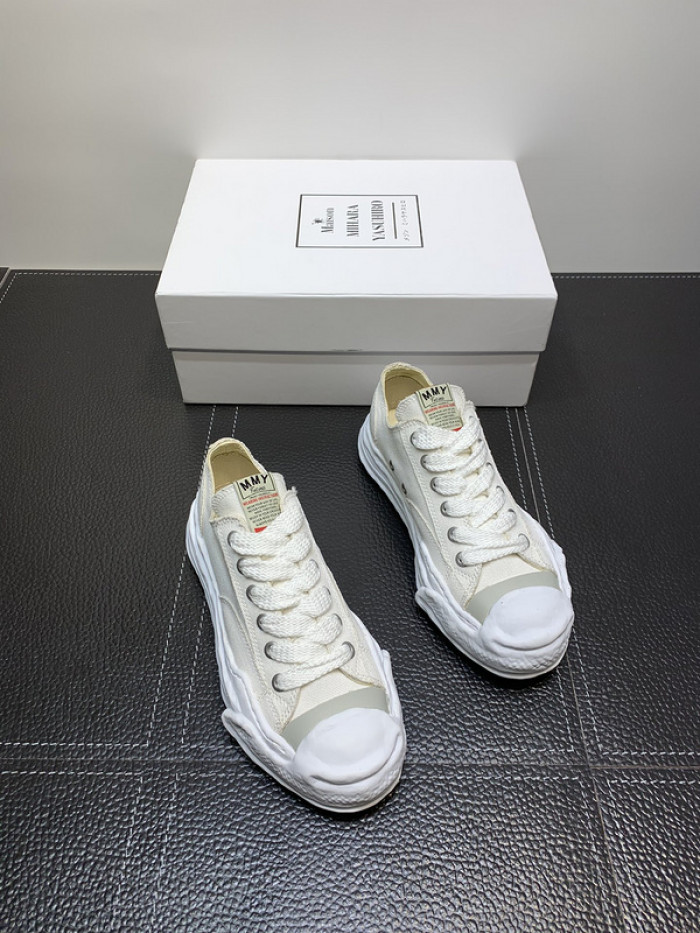 Ma*s*n mihara yasuhiro sneaker mmy-11