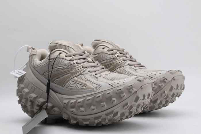 BC DEFENDER RUBBER PLATFORM SNEAKERS