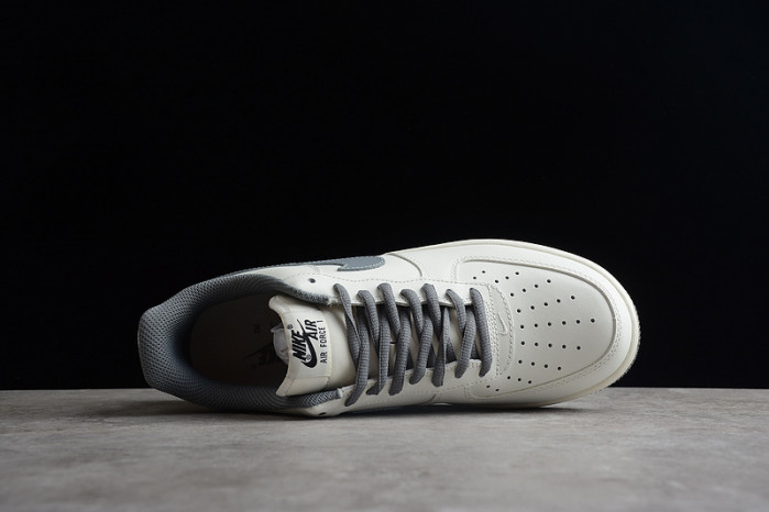 NIKE Air Force 1 CW5653-263