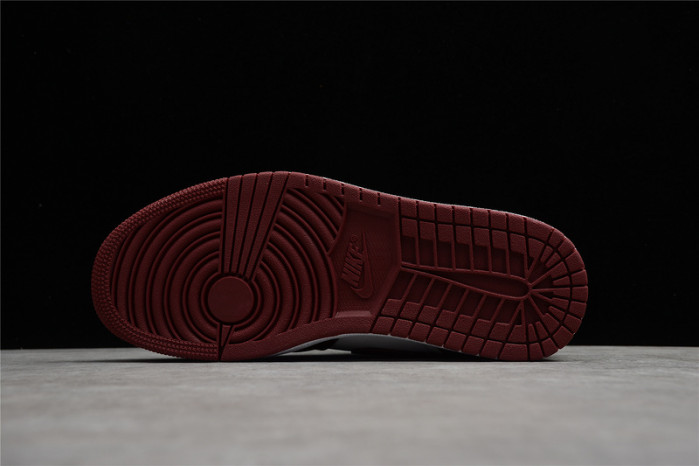 air jordan 1 low surF**es in “”team red" dc0774-116