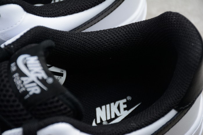 NIKE AIR FORCE 1 LOW RETURNS white/ black 820266-101